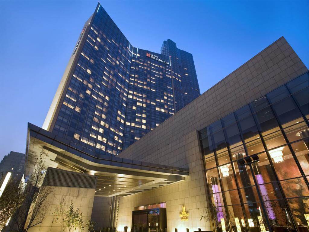 03 成都温江皇冠假日会议酒店